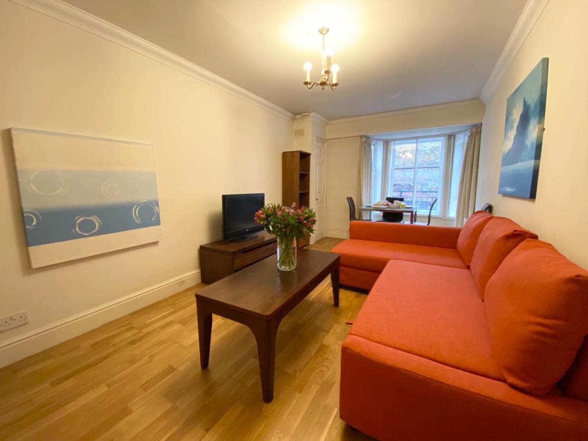 Stylish Apartments In Victoria & Westminster Londra Esterno foto