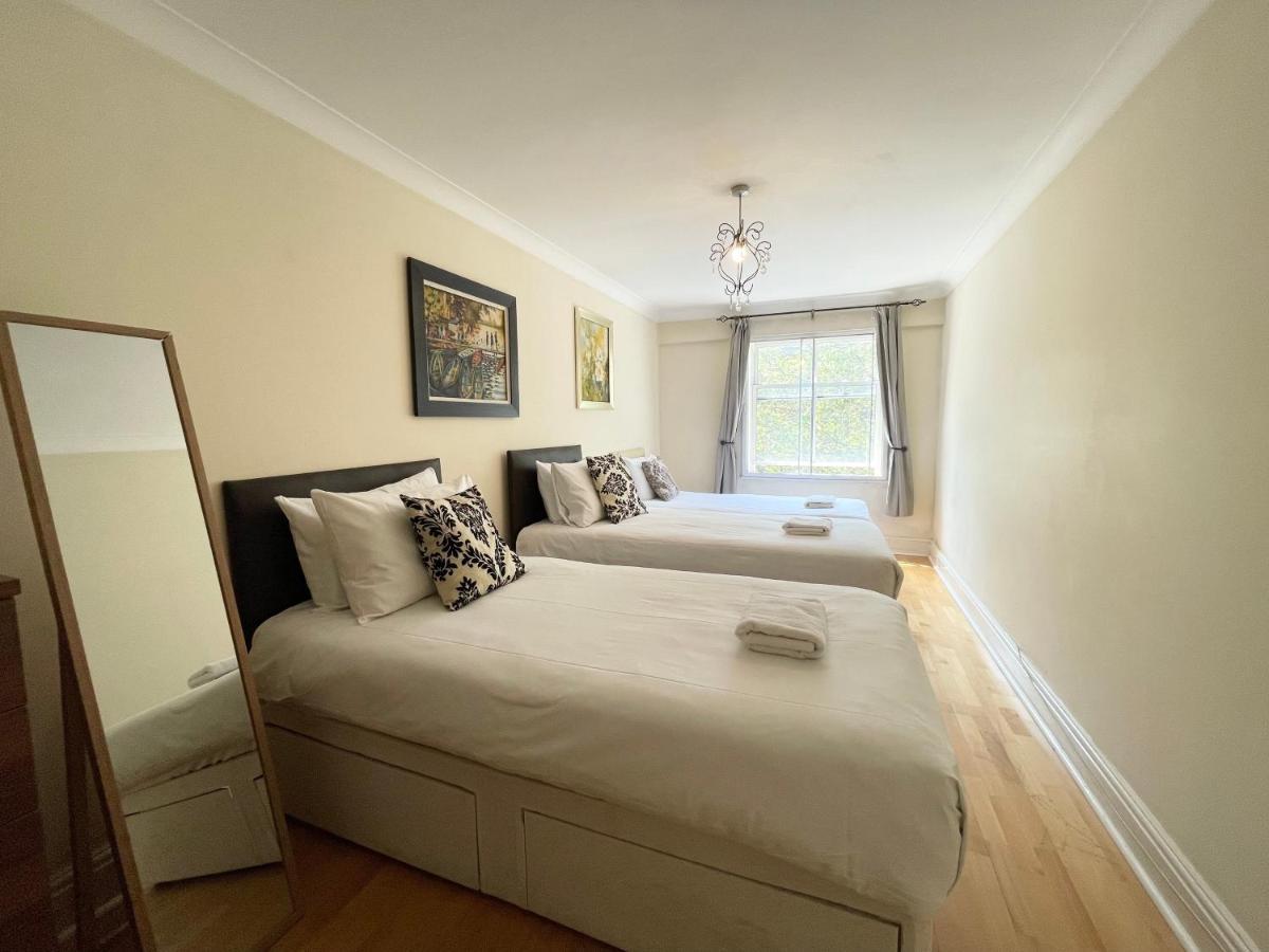 Stylish Apartments In Victoria & Westminster Londra Esterno foto