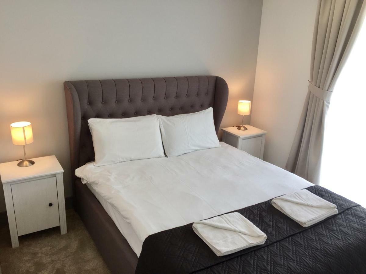 Stylish Apartments In Victoria & Westminster Londra Esterno foto