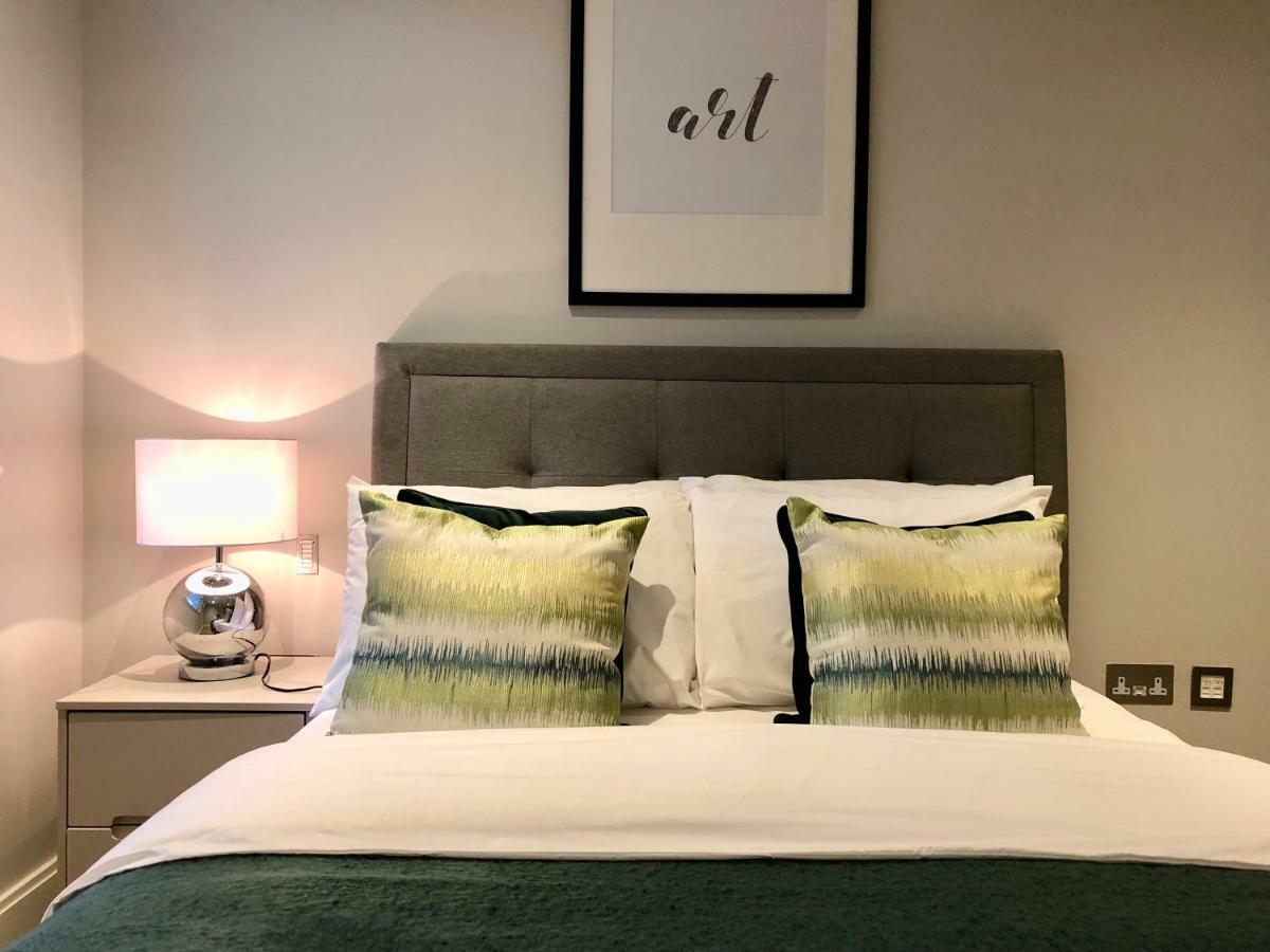 Stylish Apartments In Victoria & Westminster Londra Esterno foto