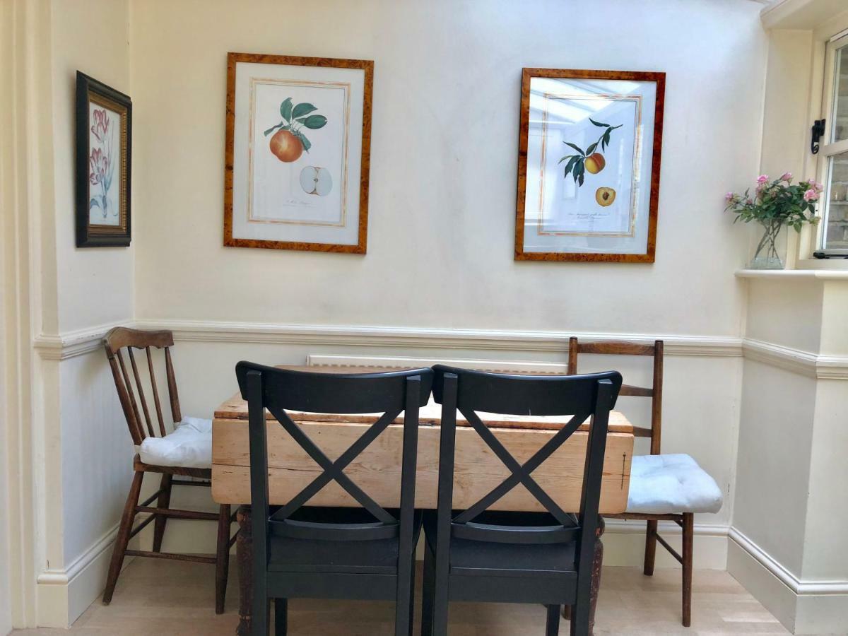 Stylish Apartments In Victoria & Westminster Londra Esterno foto