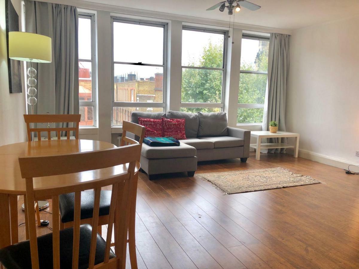 Stylish Apartments In Victoria & Westminster Londra Esterno foto