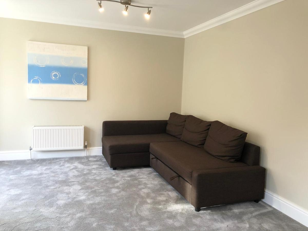Stylish Apartments In Victoria & Westminster Londra Esterno foto